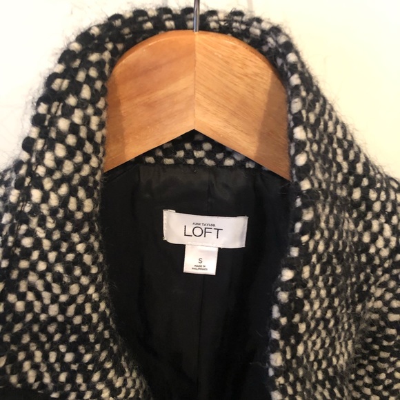 Loft black and white jacket size small - Picture 3 of 3